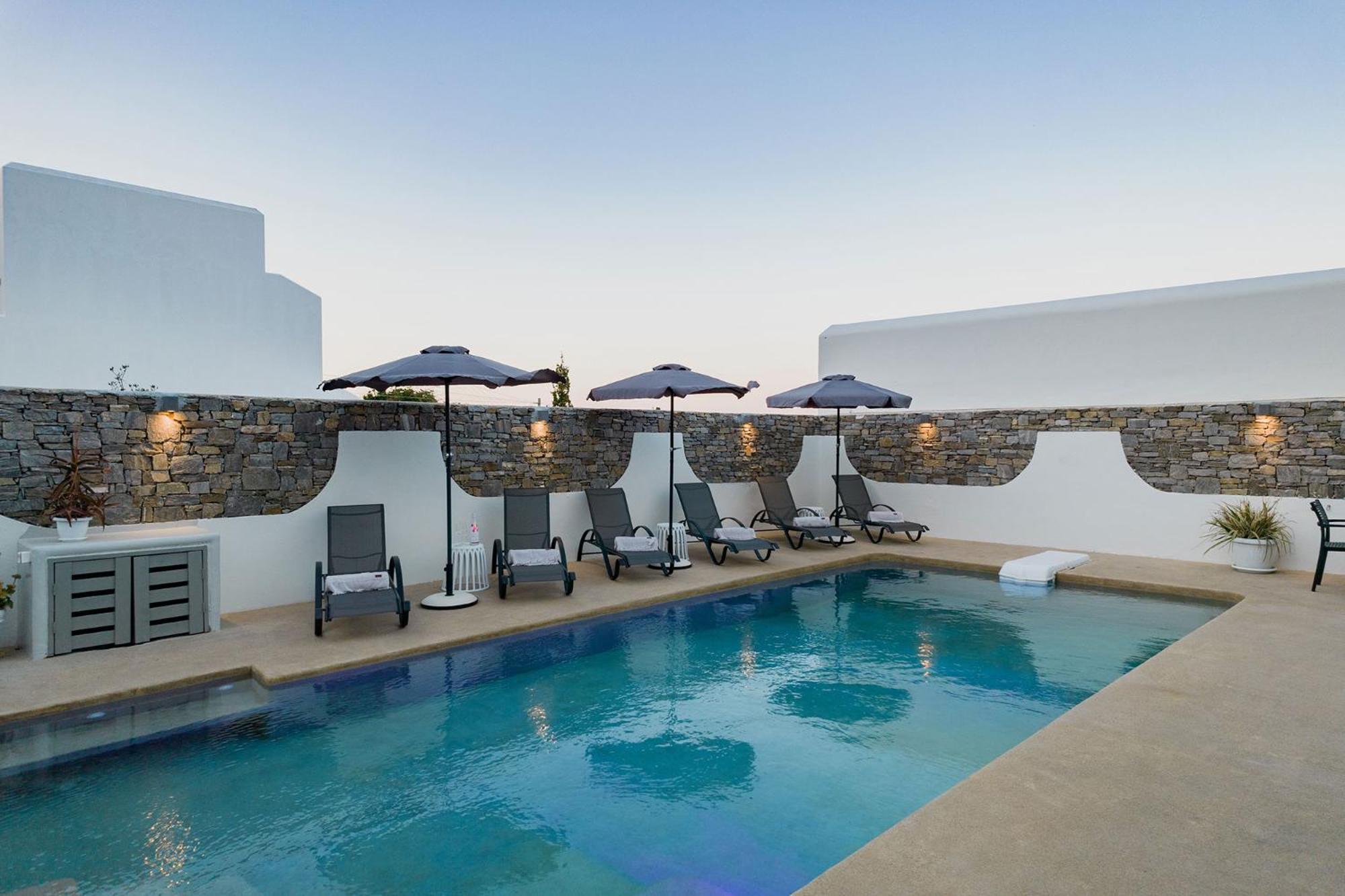 Vammos Luxury Residences * Naousa (Paros)