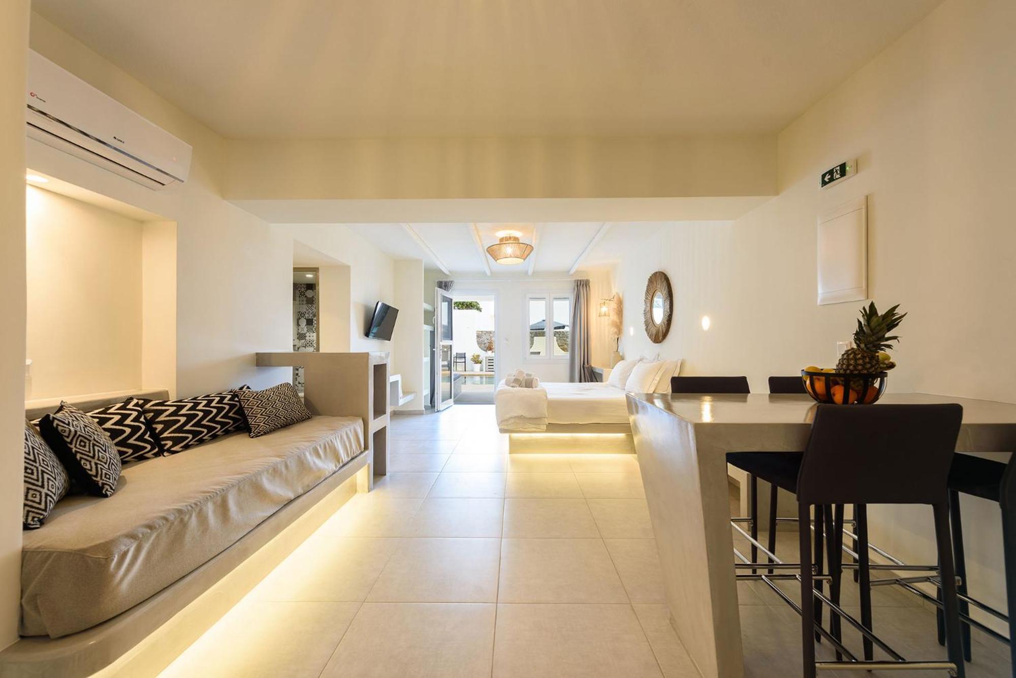 Vammos Luxury Residences * Naousa (Paros)