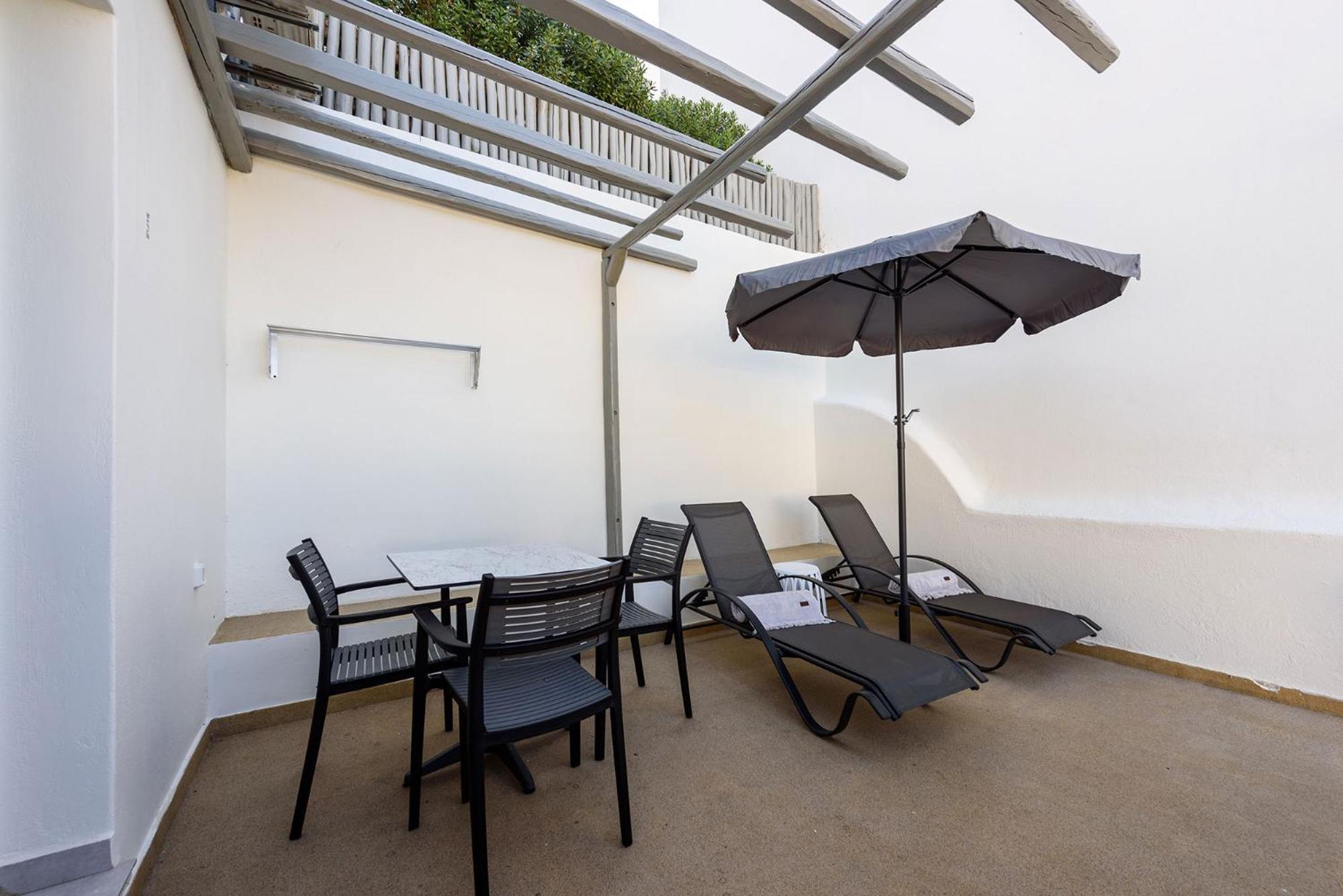Vammos Luxury Residences Apartment