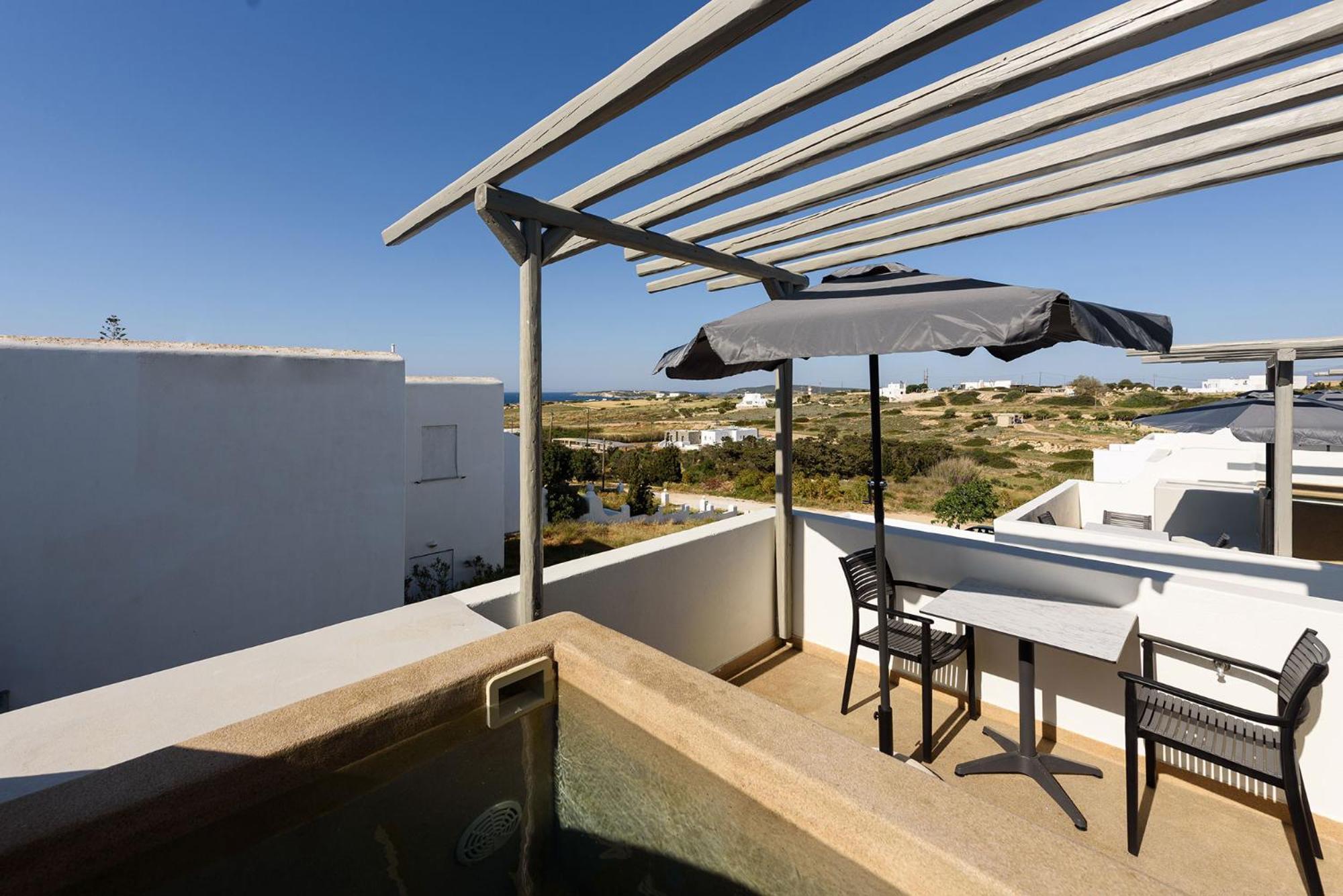 Vammos Luxury Residences * Naousa (Paros)
