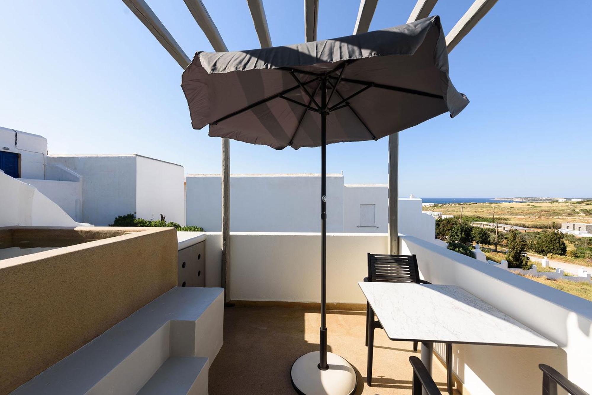 Vammos Luxury Residences Naousa (Paros)