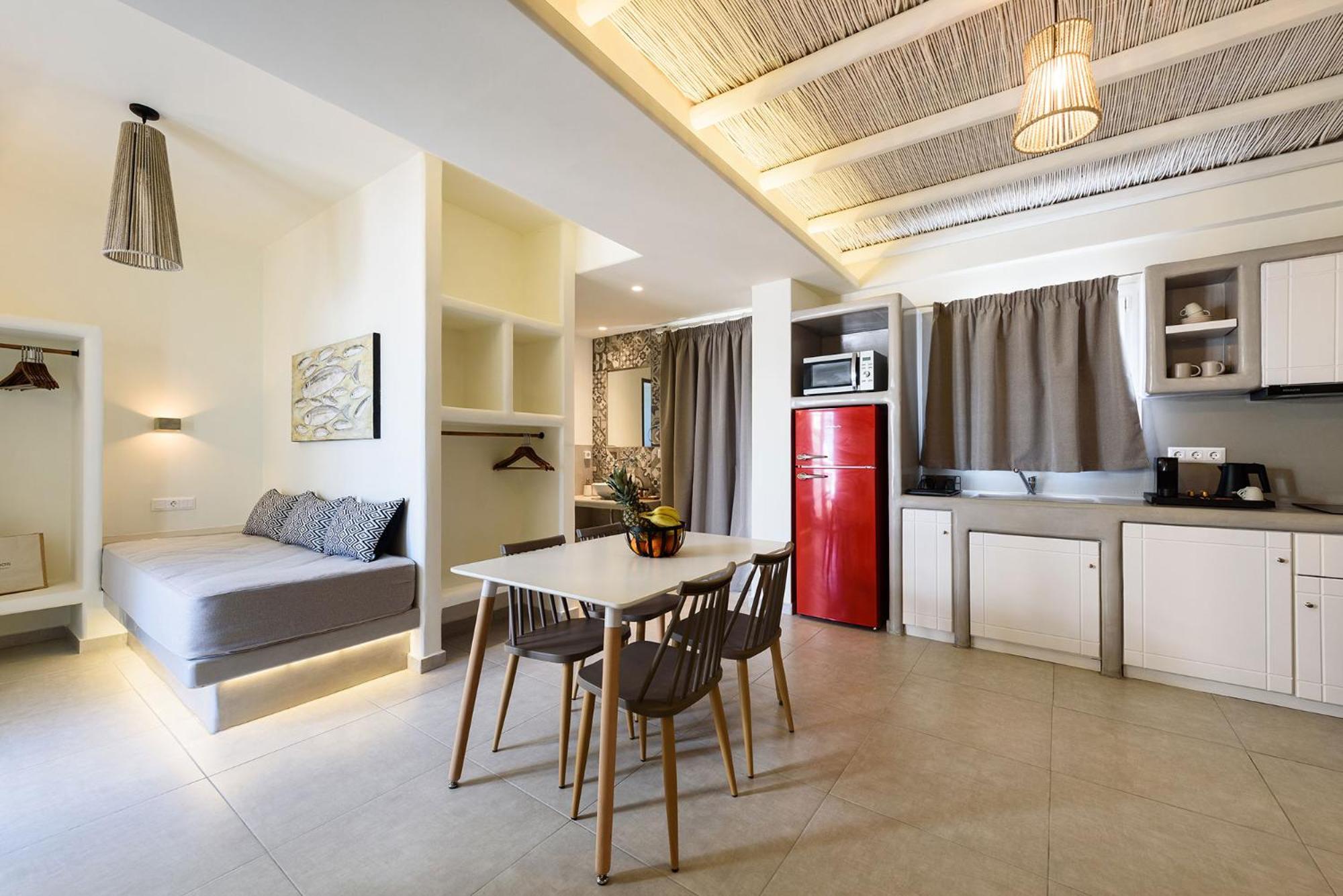 Vammos Luxury Residences Apartment Naousa (Paros)