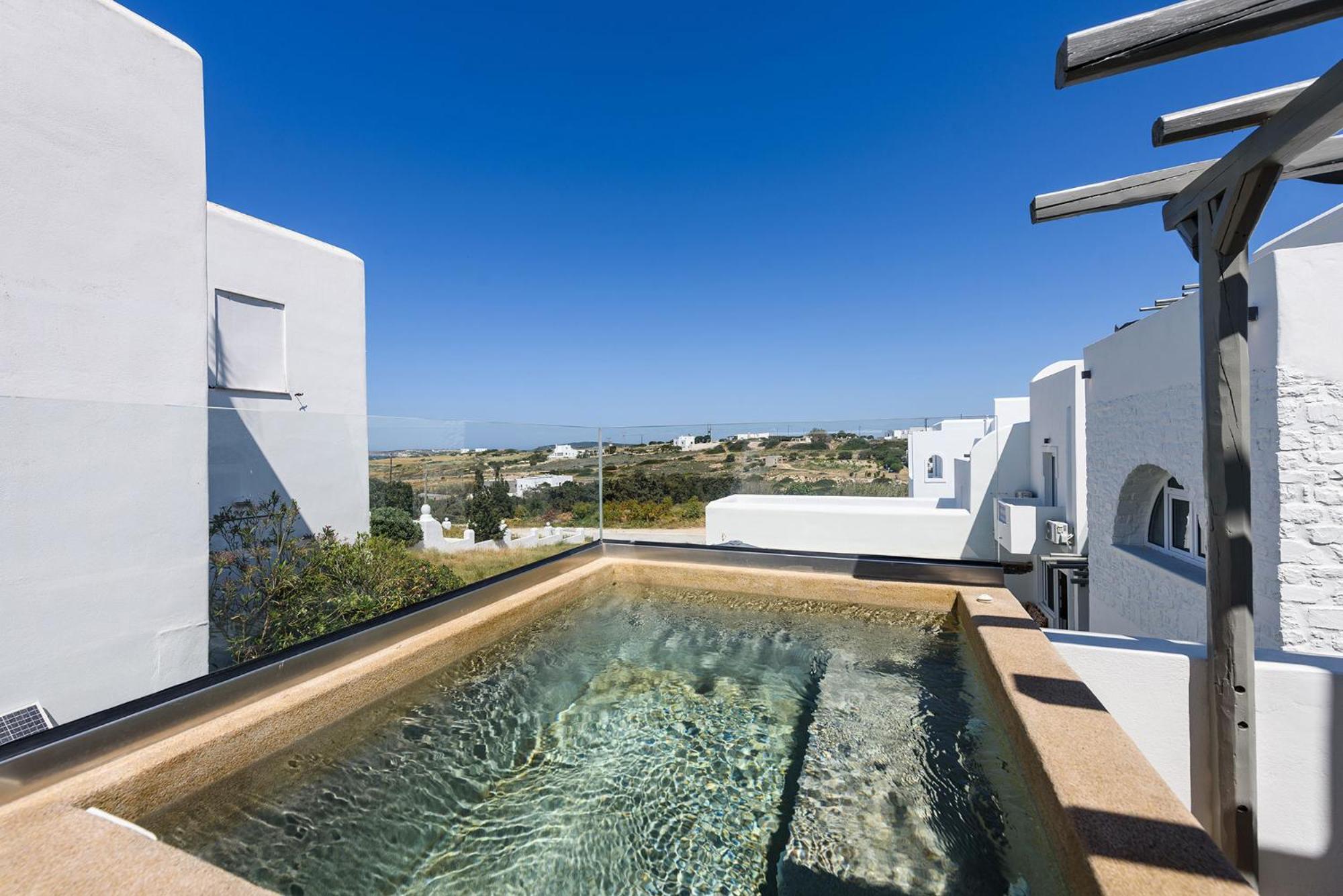Vammos Luxury Residences Naousa (Paros)