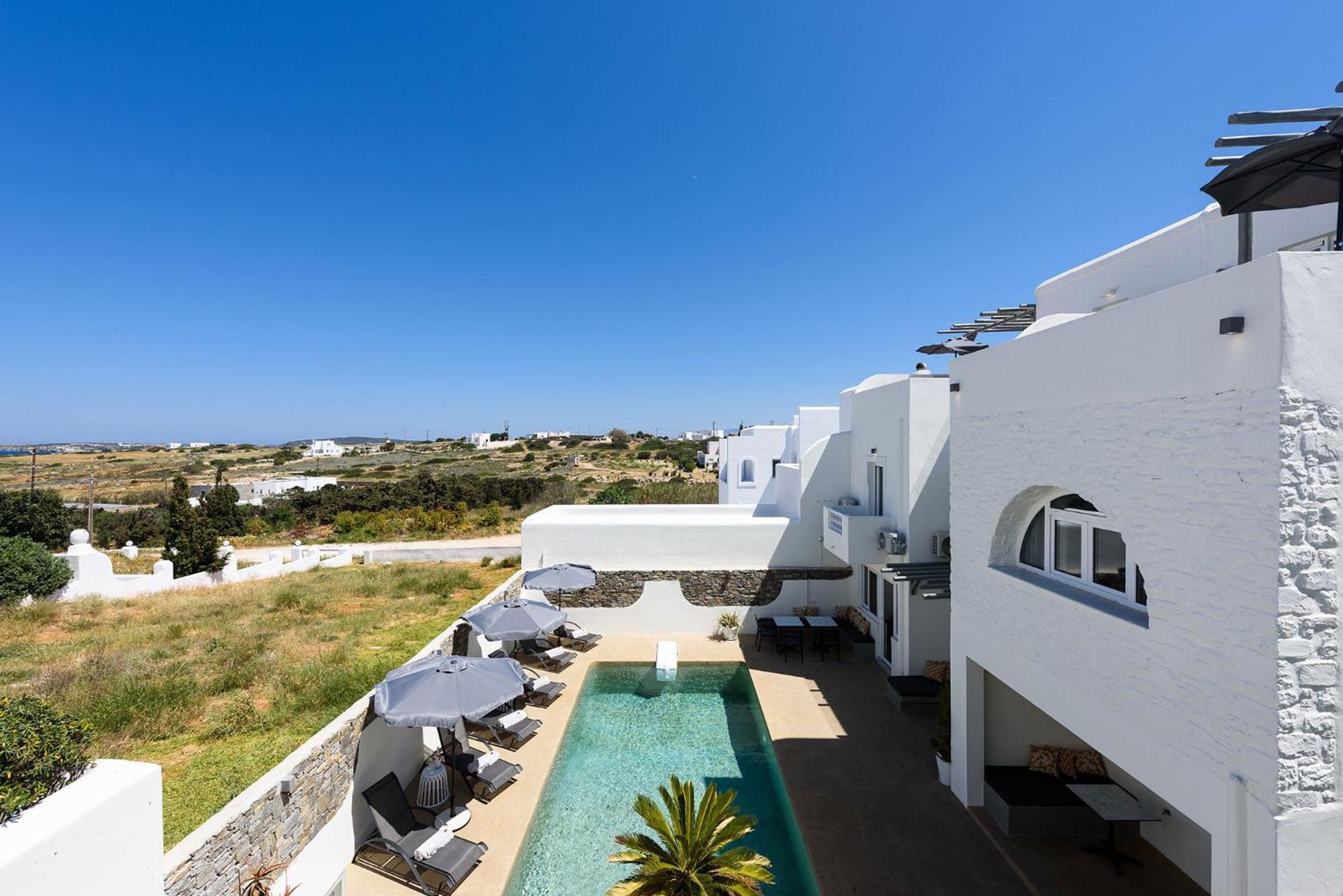 Vammos Luxury Residences *