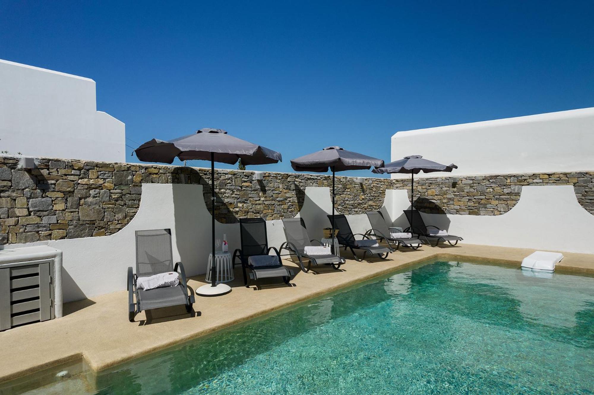 Vammos Luxury Residences * Naousa (Paros)