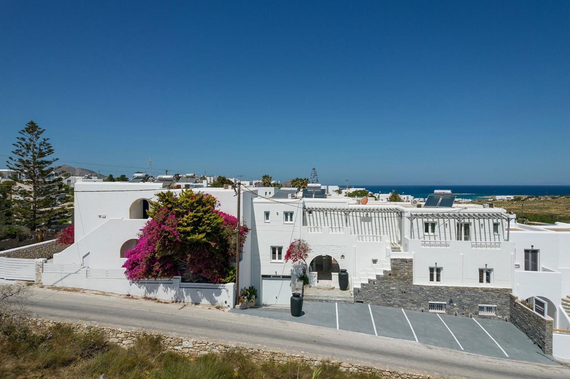 Vammos Luxury Residences * Naousa (Paros)